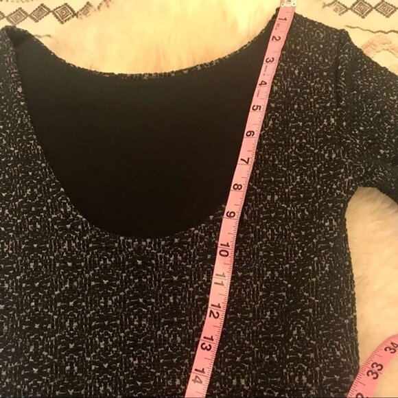 Free People Women's Lady Pucker Black Scoop-Back Bodycon Cocktail Dress.‎ Size S - Picture 11 of 12